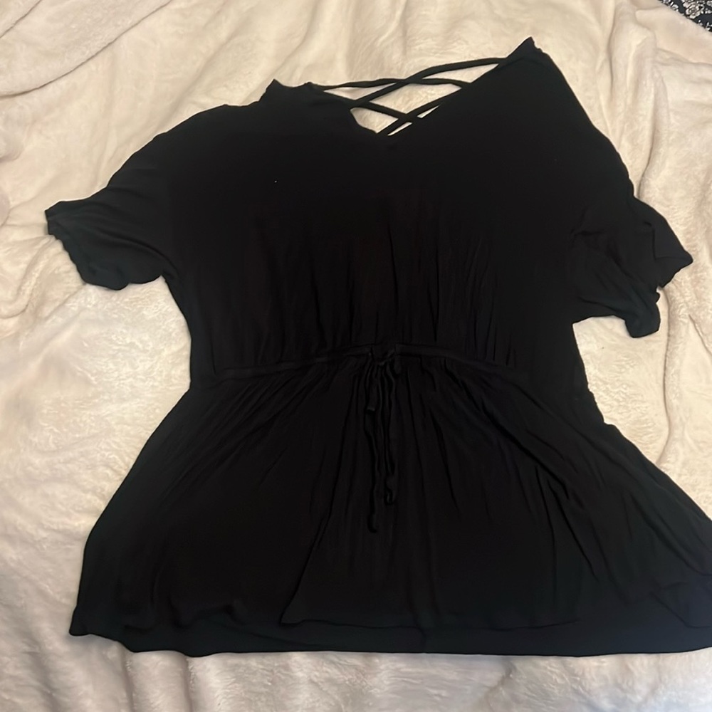 V-neck cinched waist black shirt